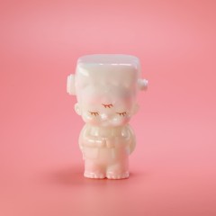 Unbox Industries《糖果小妖-三目怪人夜光混色》
